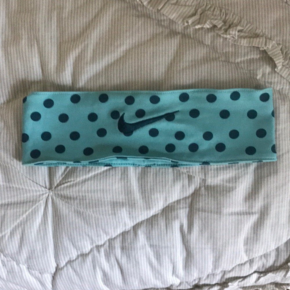 NWOT Nike Headband